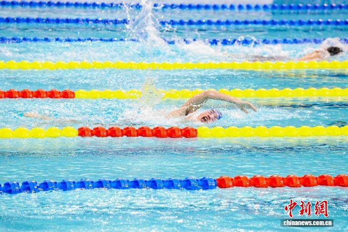 广东选手夺得本届残疾人运动会游泳首金，香港