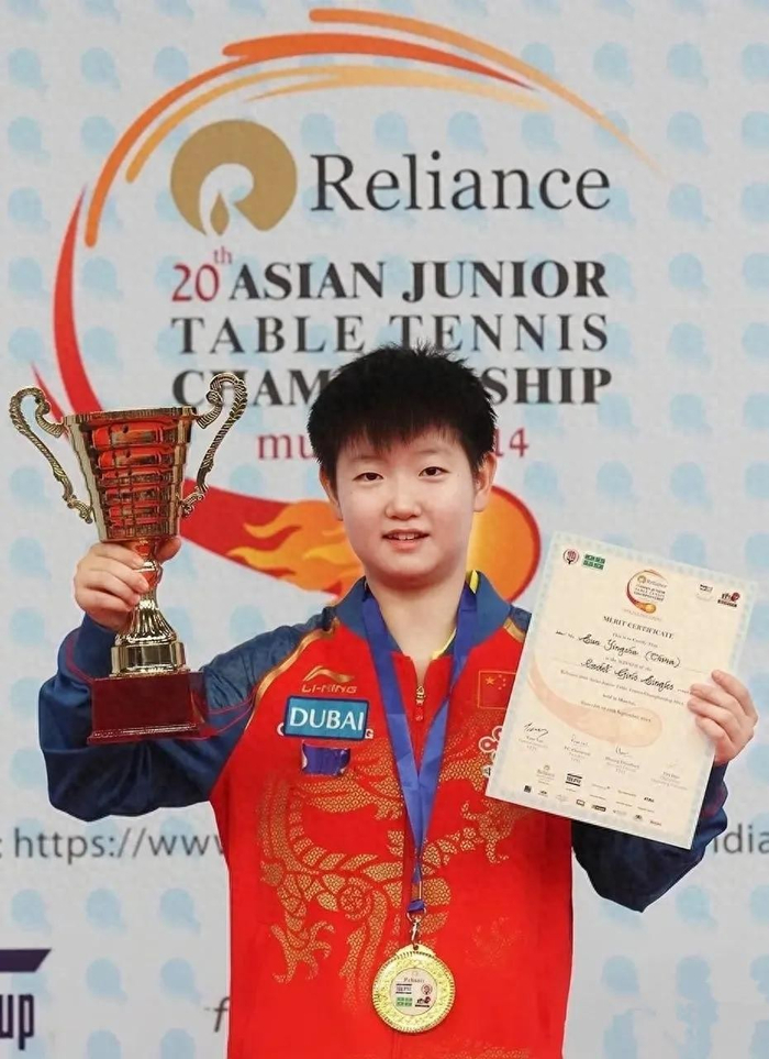 孙颖莎双冠王之路：从替补到主力的逆袭