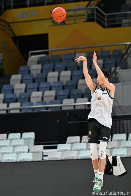 浙商证券男篮主场迎战广厦男篮 CCTV5直播今晚对