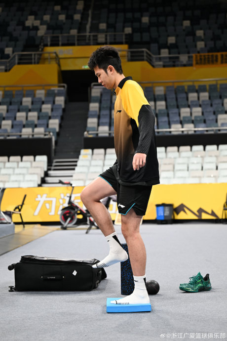 浙商证券男篮主场迎战广厦男篮 CCTV5直播今晚对