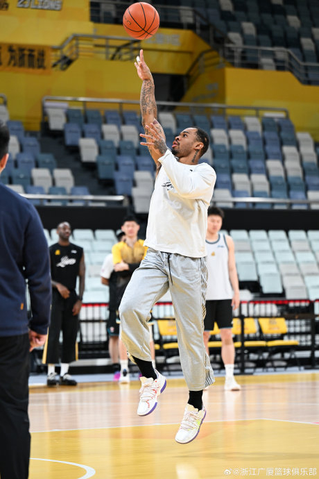 浙商证券男篮主场迎战广厦男篮 CCTV5直播今晚对